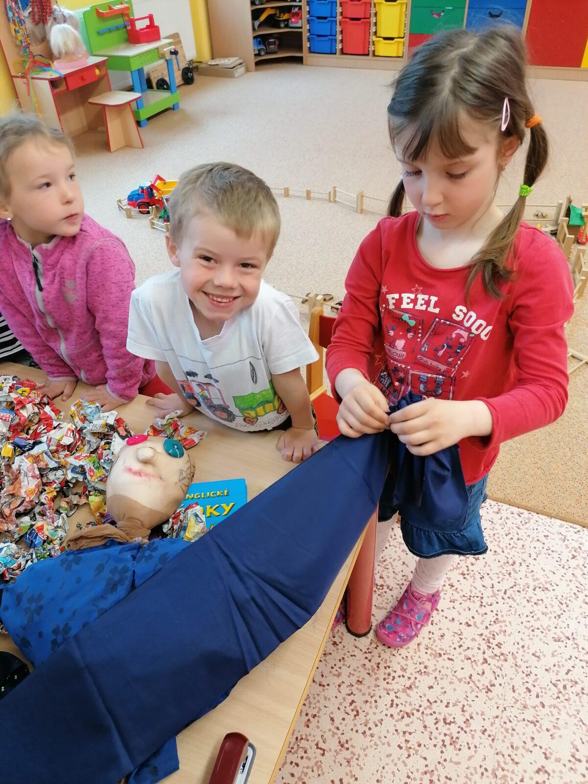 Příprava na Čarodějnice :-) - 39