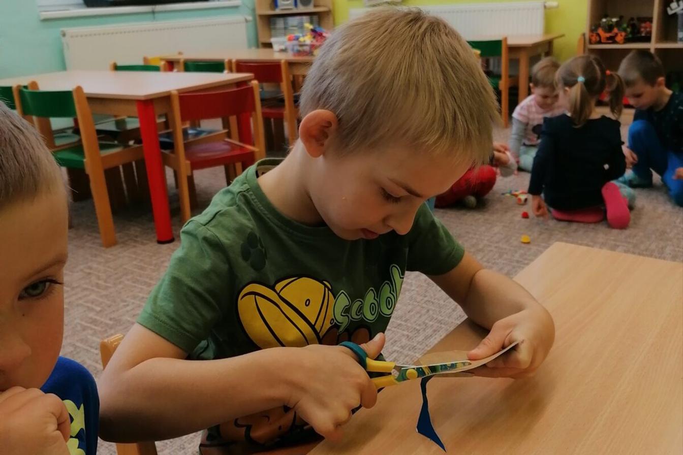 "výroba" dárečku ke dni dětí :-)