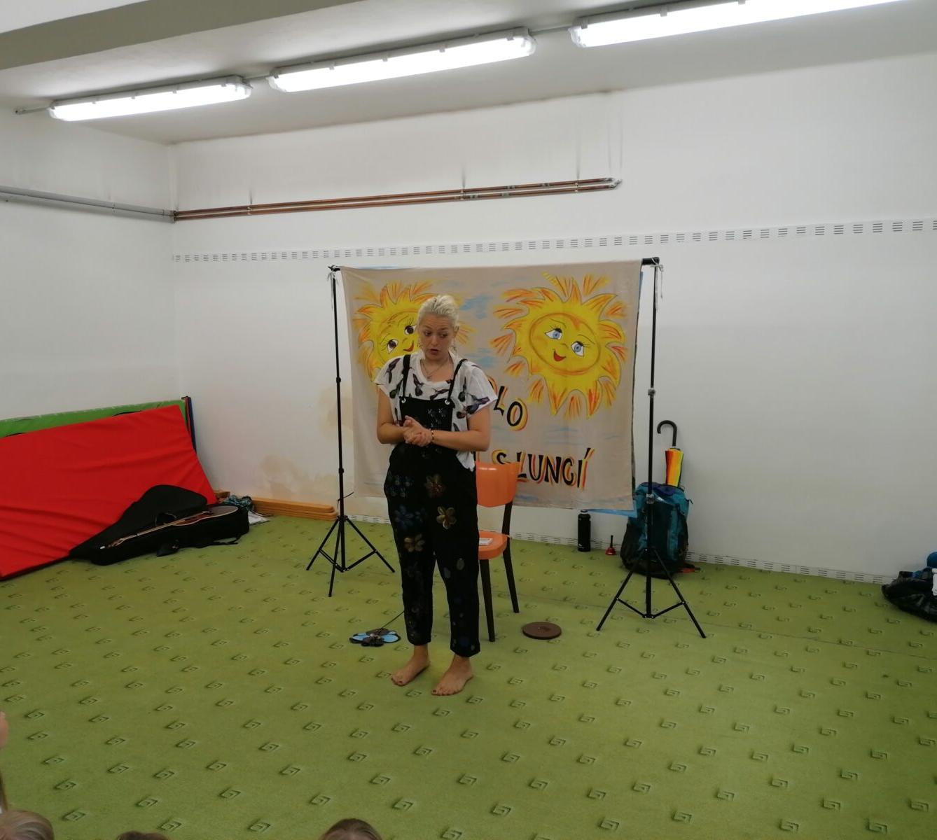 Divadélko "U DVOU SLUNCÍ" - 4