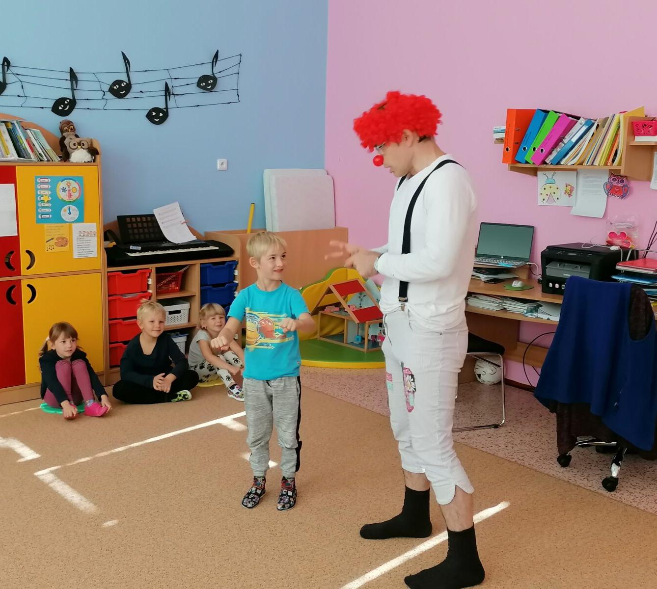 Klaun TÚTÚ v MŠ :-) - 17