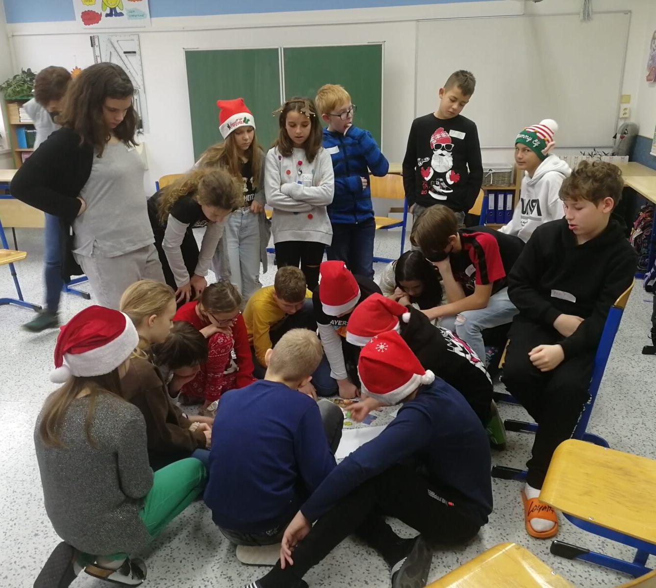 Před tabulí, za tabulí - třída 6. A - 3