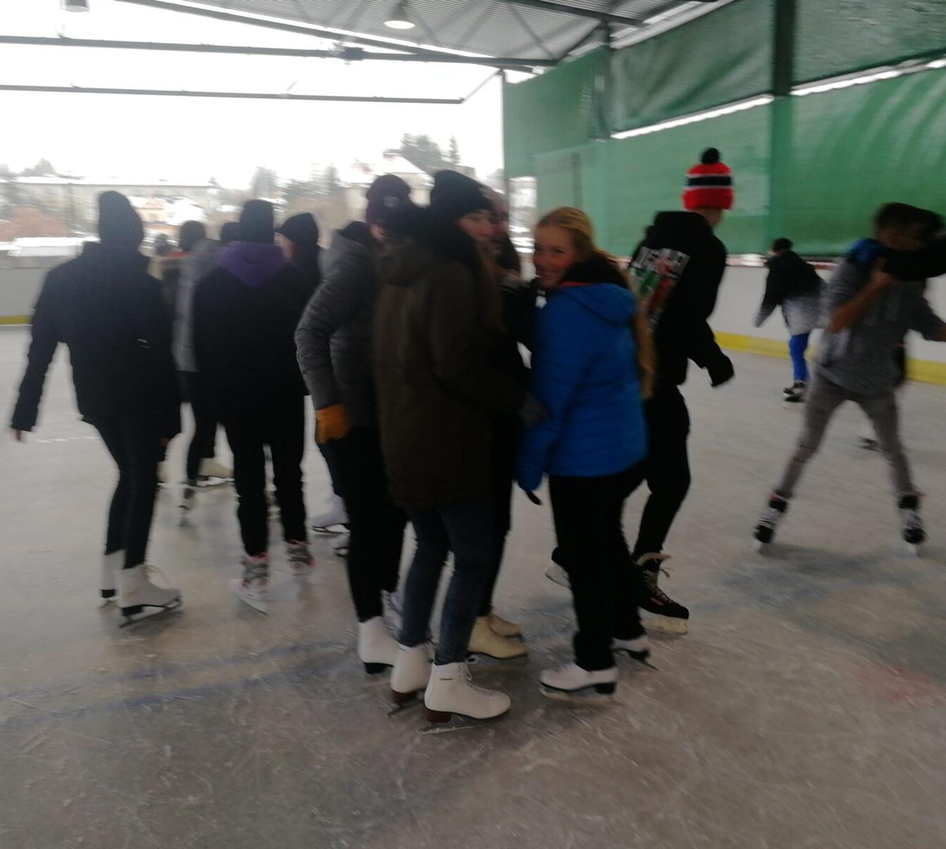 Tělocvik na bruslích - 2