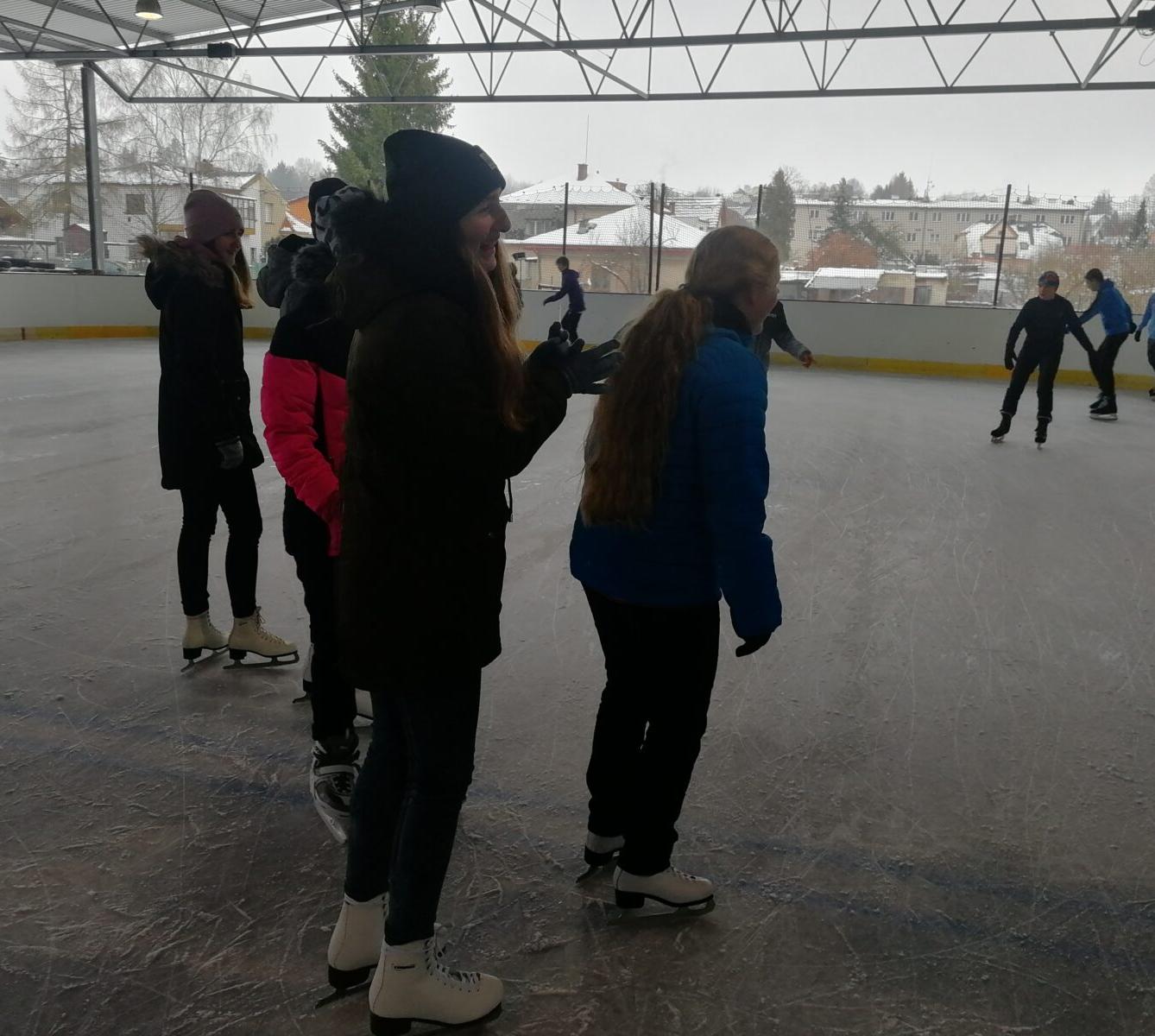 Tělocvik na bruslích - 3