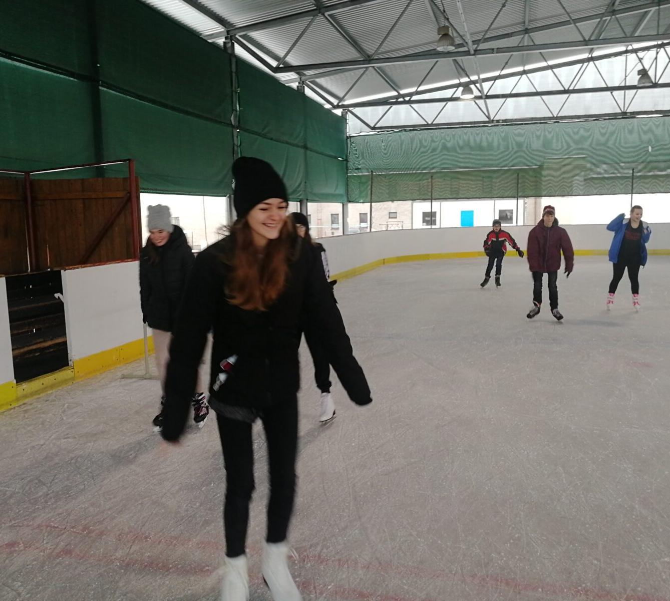 Tělocvik na bruslích - 6