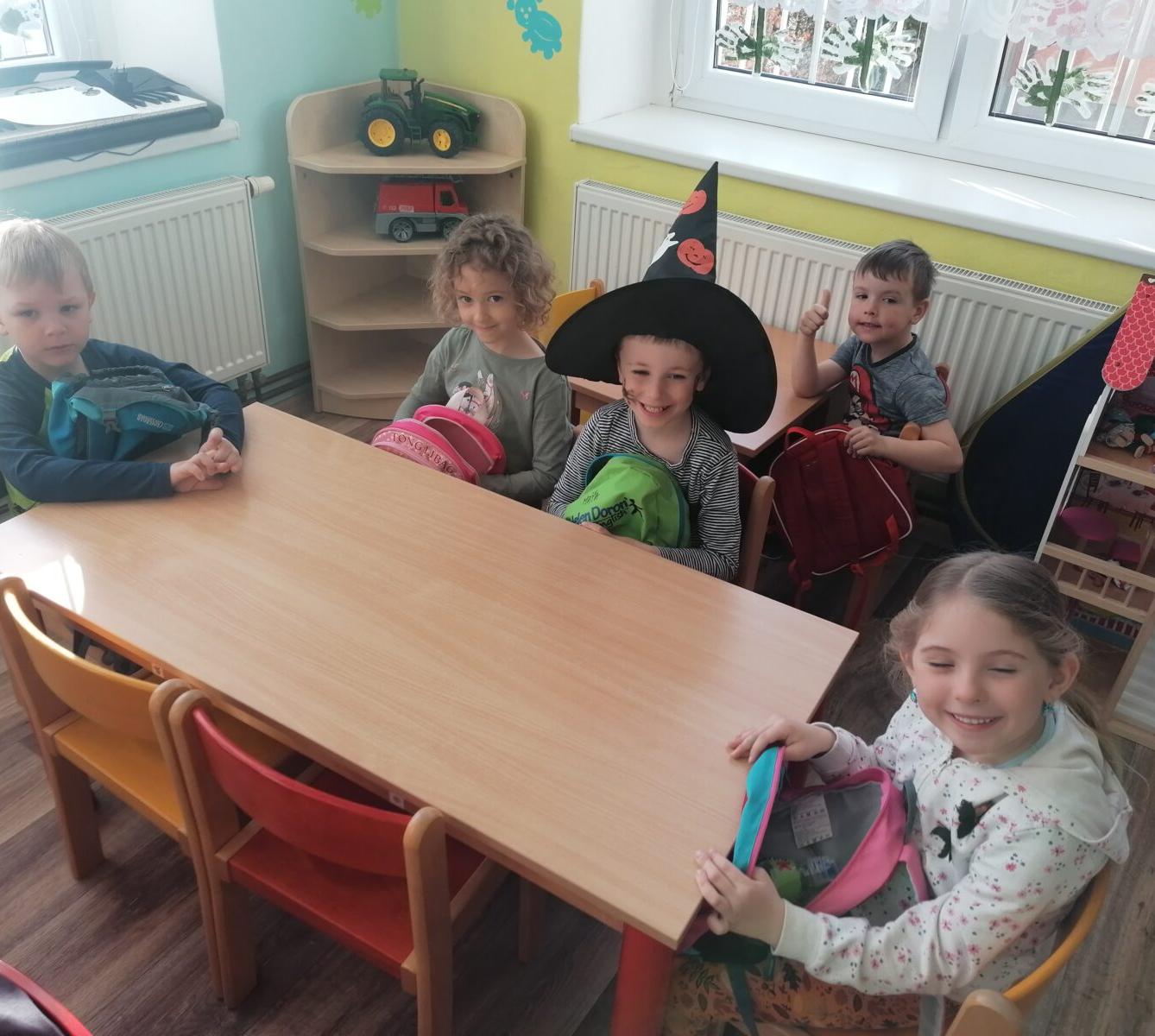 Čarodějnický týden v MŠ :-) - 73