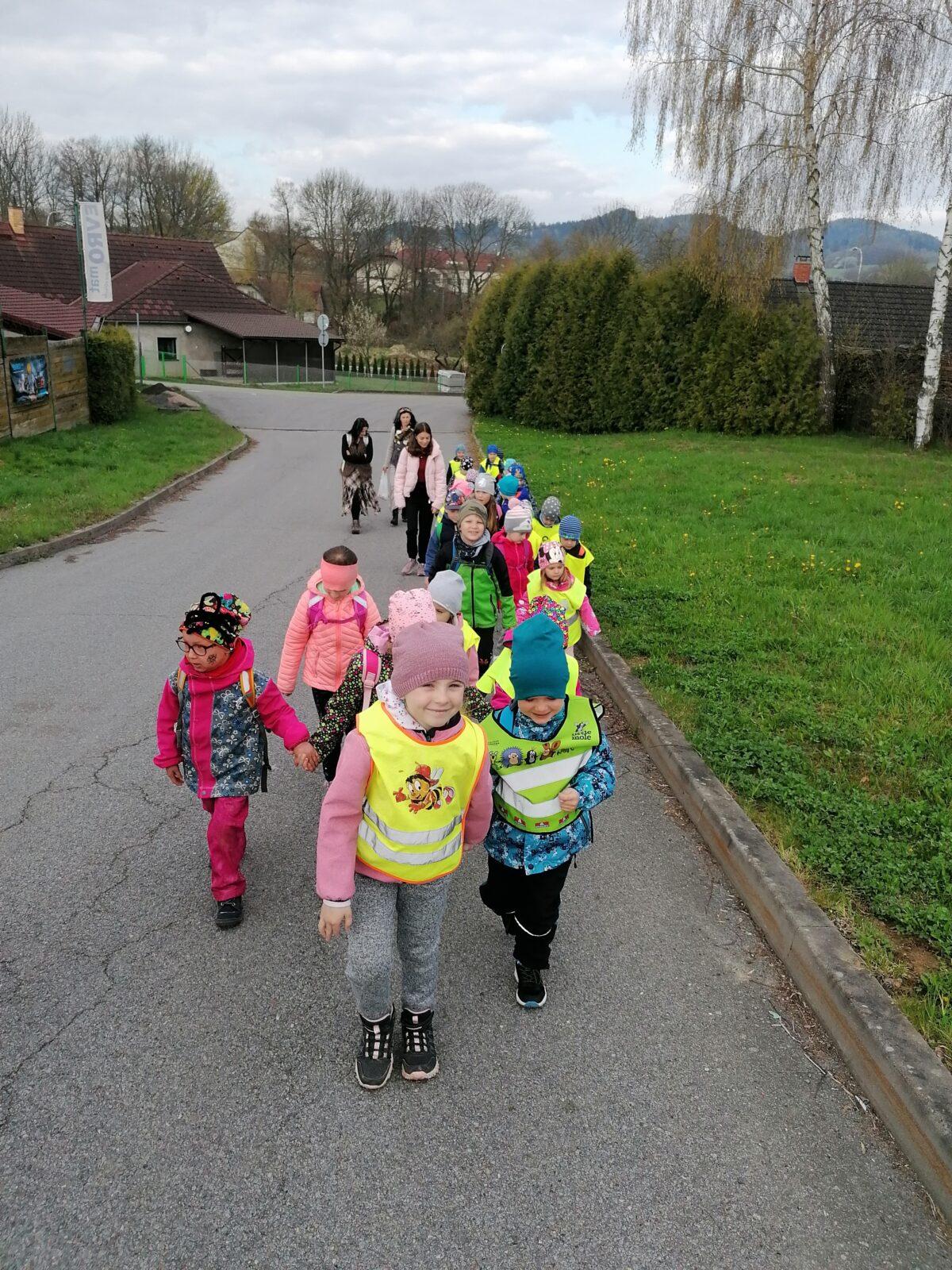 Čarodějnický týden v MŠ :-) - 75