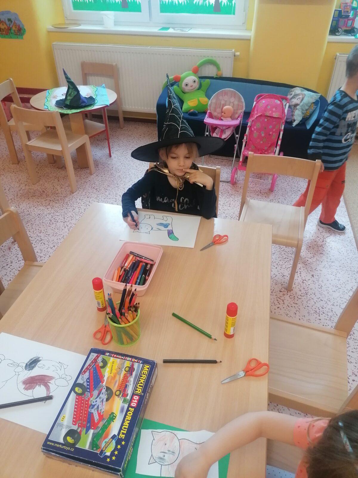 Čarodějnický týden v MŠ :-) - 154