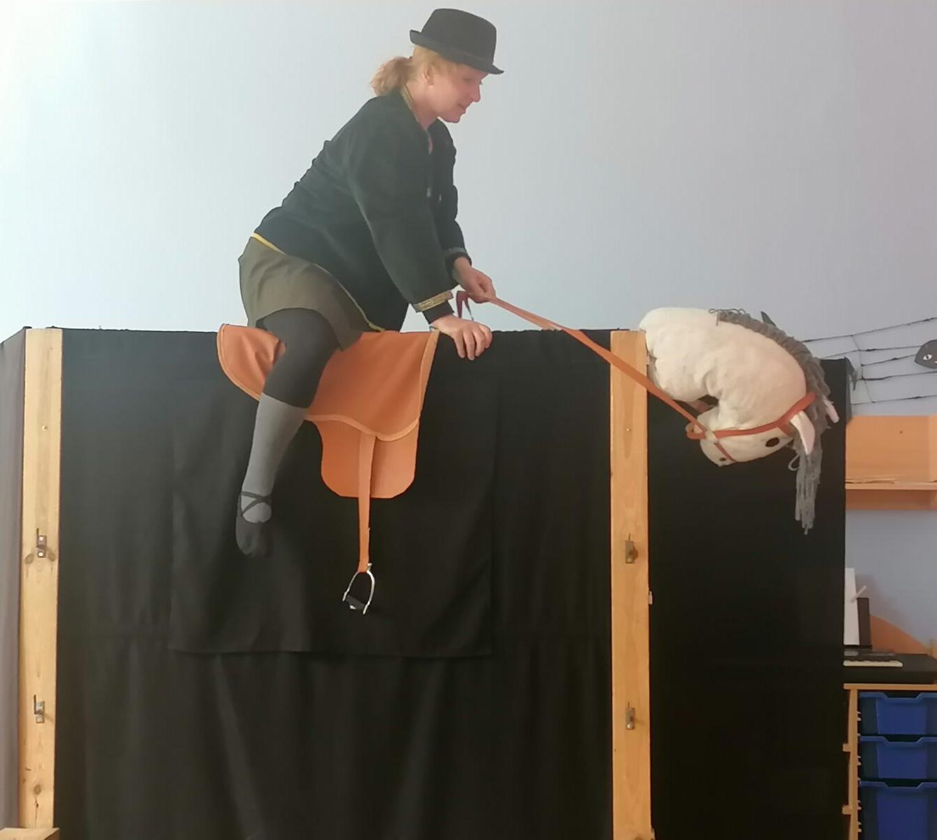 divadélko: "Jak Honza ke štěstí přišel" :-) - 13