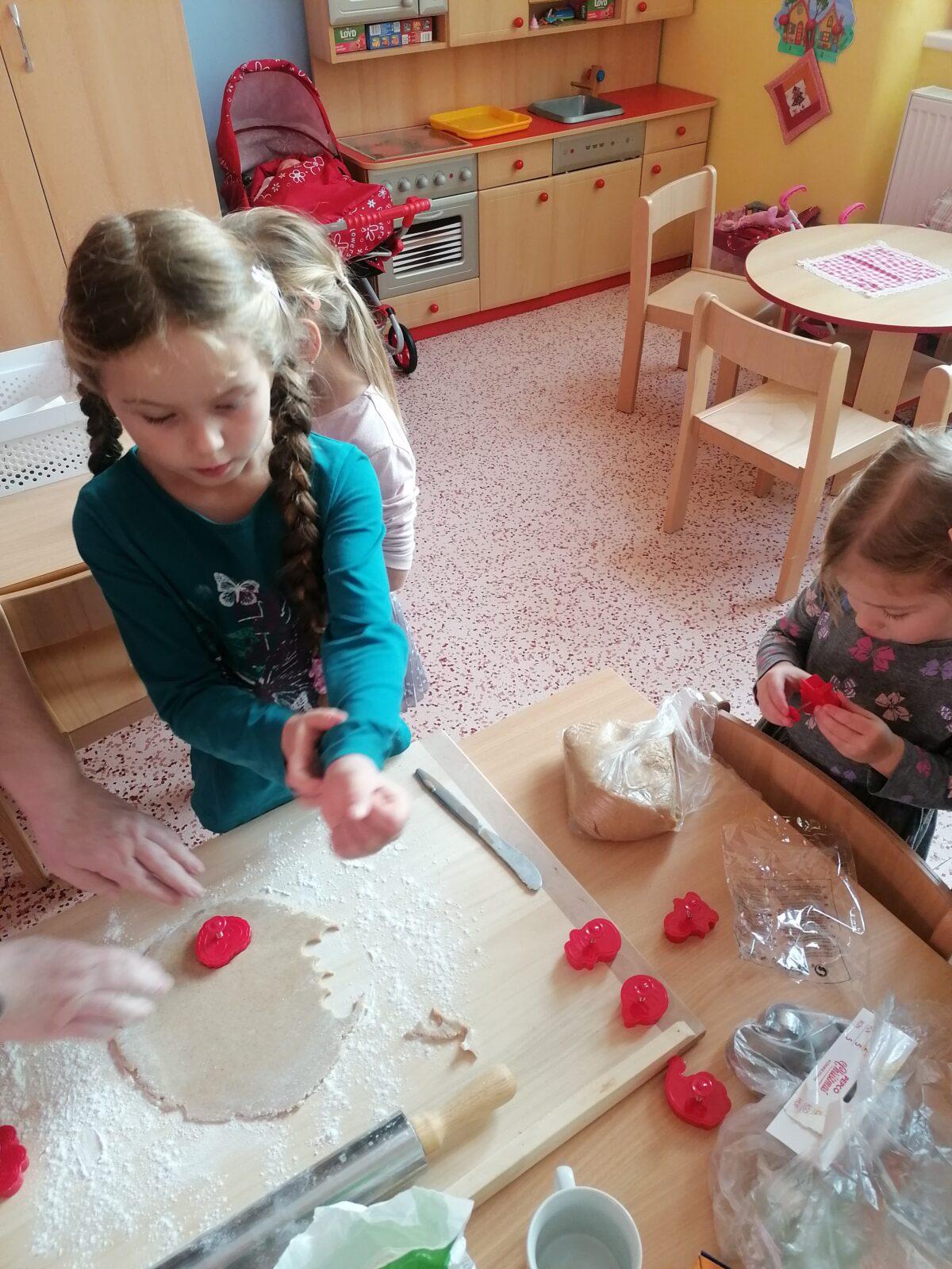 PEČEME NA VÁNOCE :-) - 11