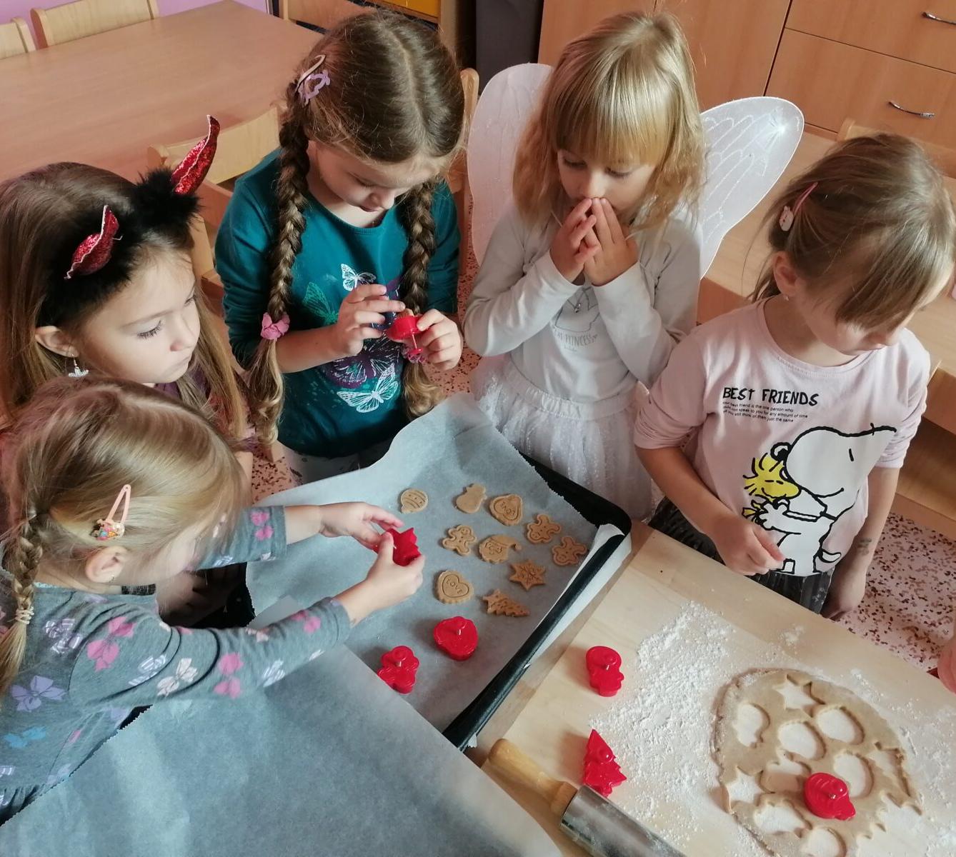 PEČEME NA VÁNOCE :-) - 13