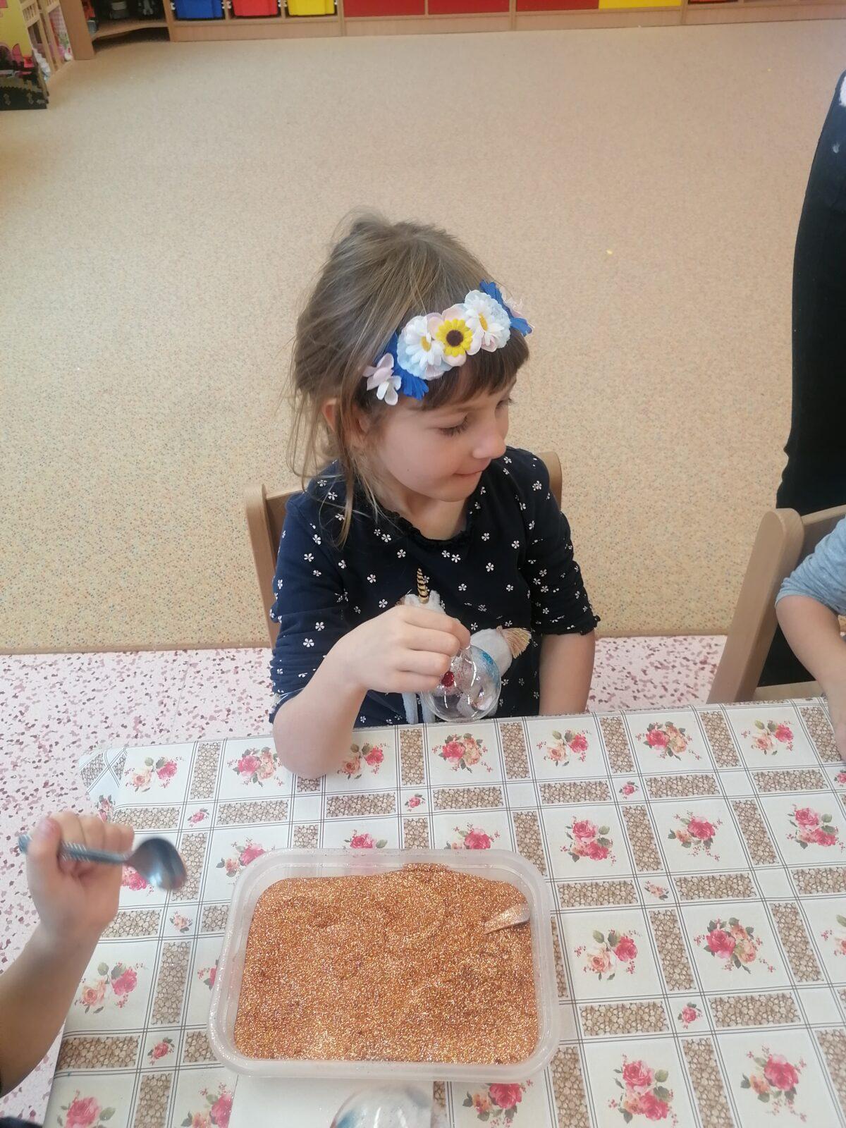 Prosinec ve školce :-) - 67