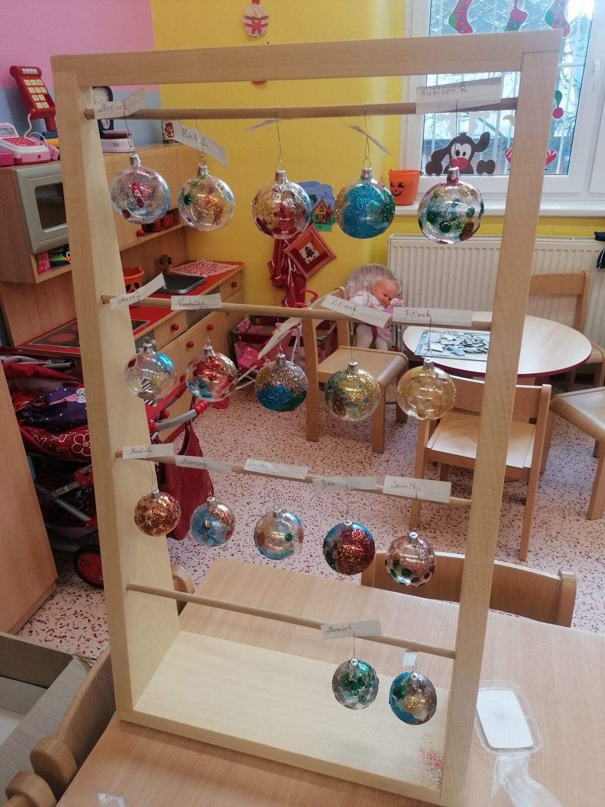 Prosinec ve školce :-) - 85