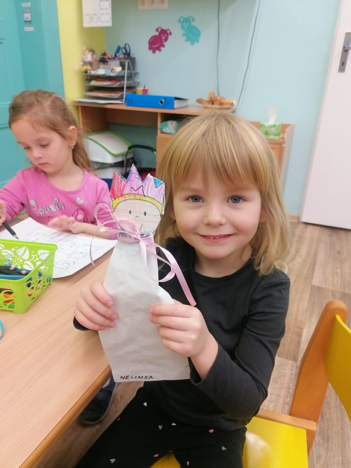 Broučci: "Na nový rok o slepičí krok" :-) - 25