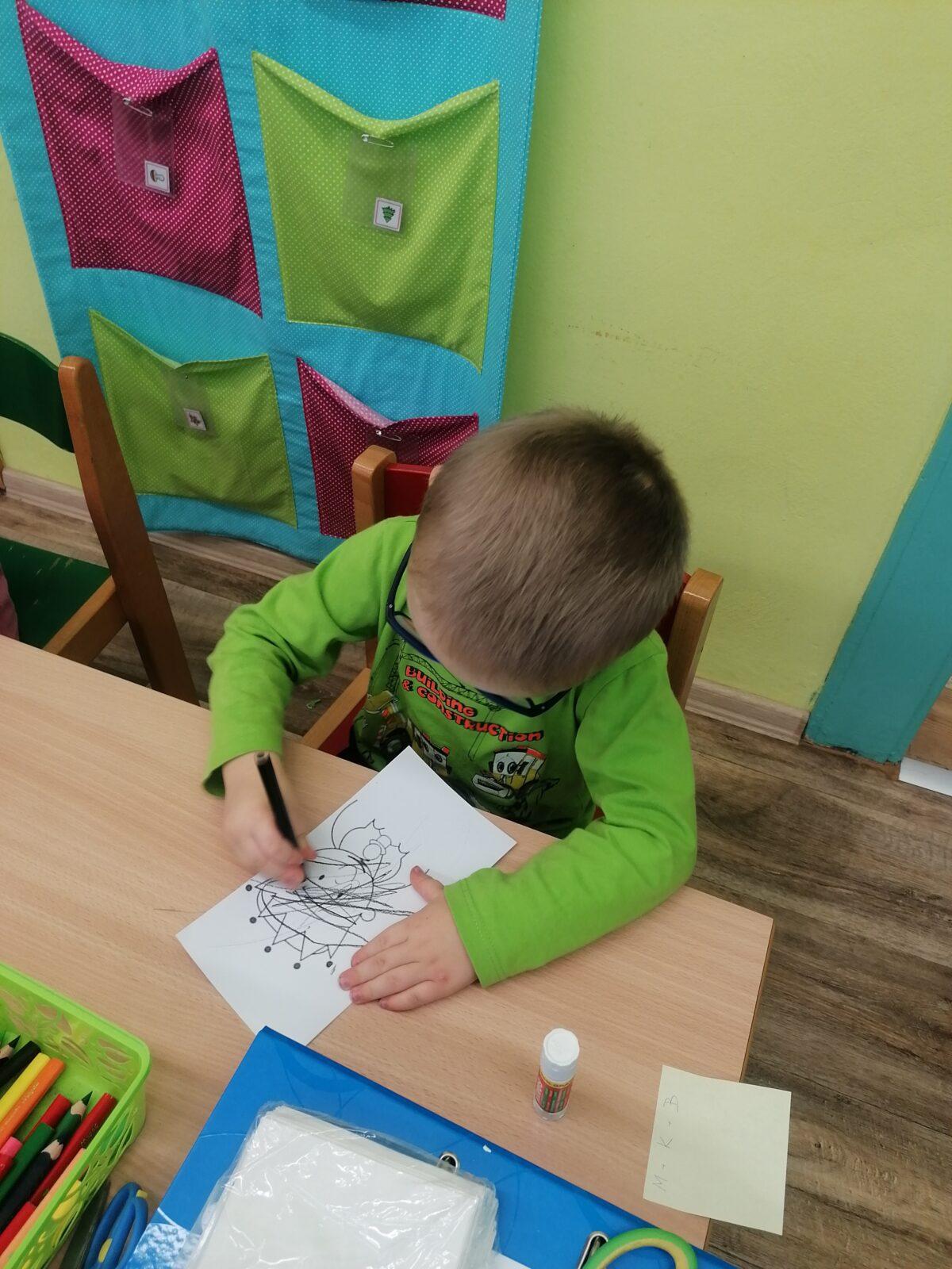 Broučci: "Na nový rok o slepičí krok" :-) - 30