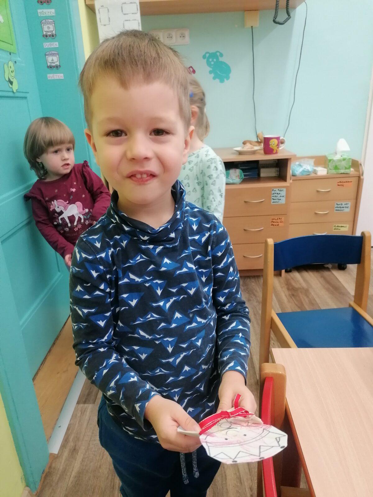 Broučci: "Na nový rok o slepičí krok" :-) - 39