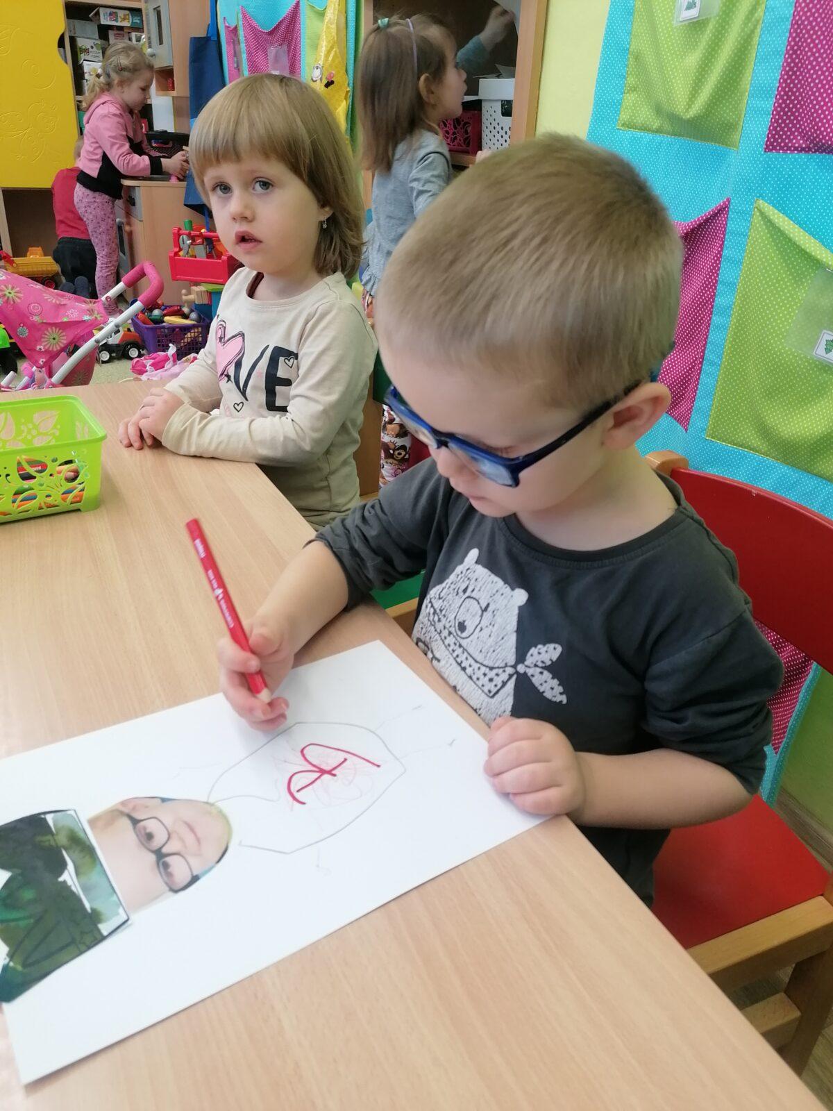 Broučci: "Na nový rok o slepičí krok" :-) - 51