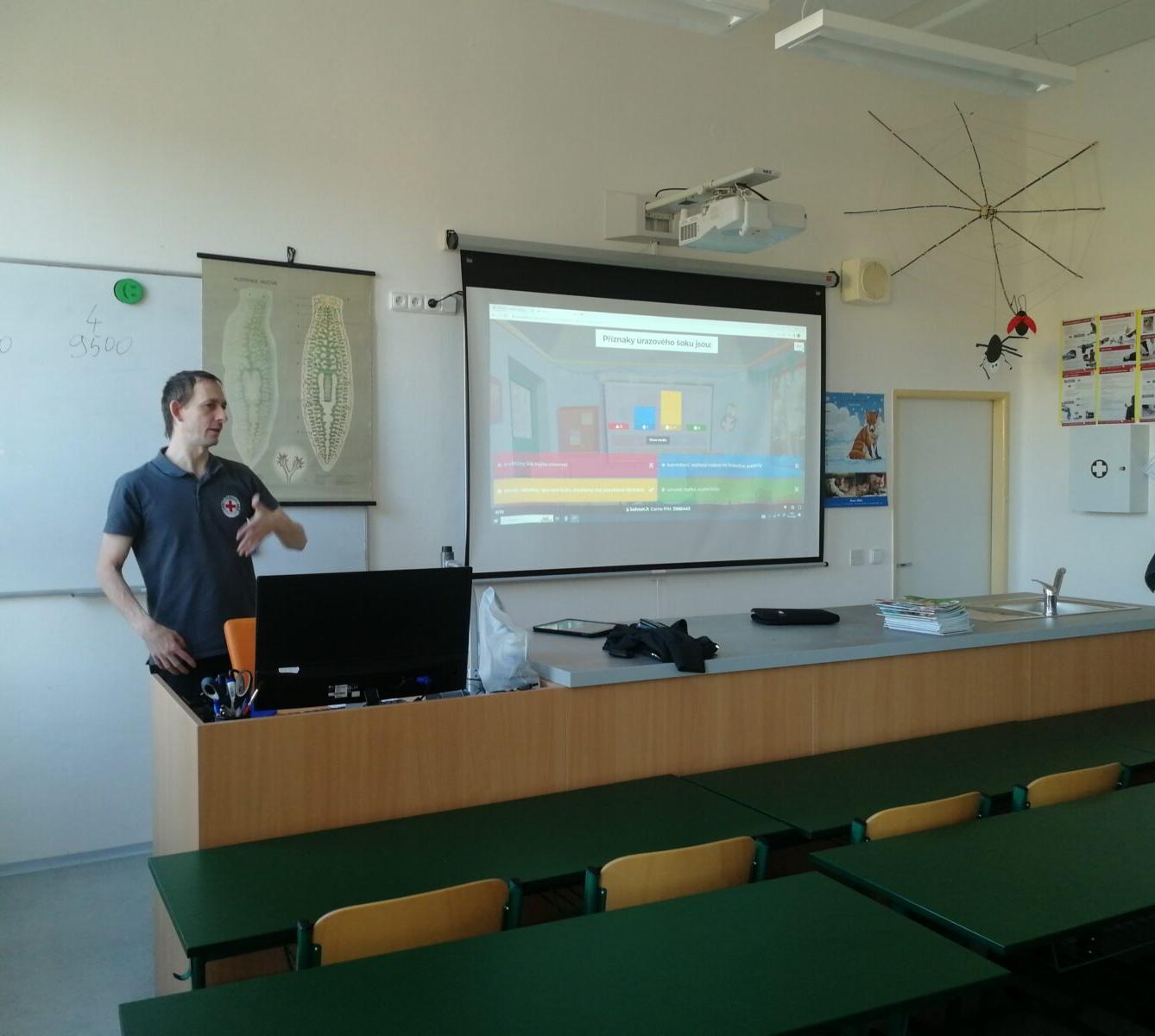 První pomoc v 8. třídě - 6