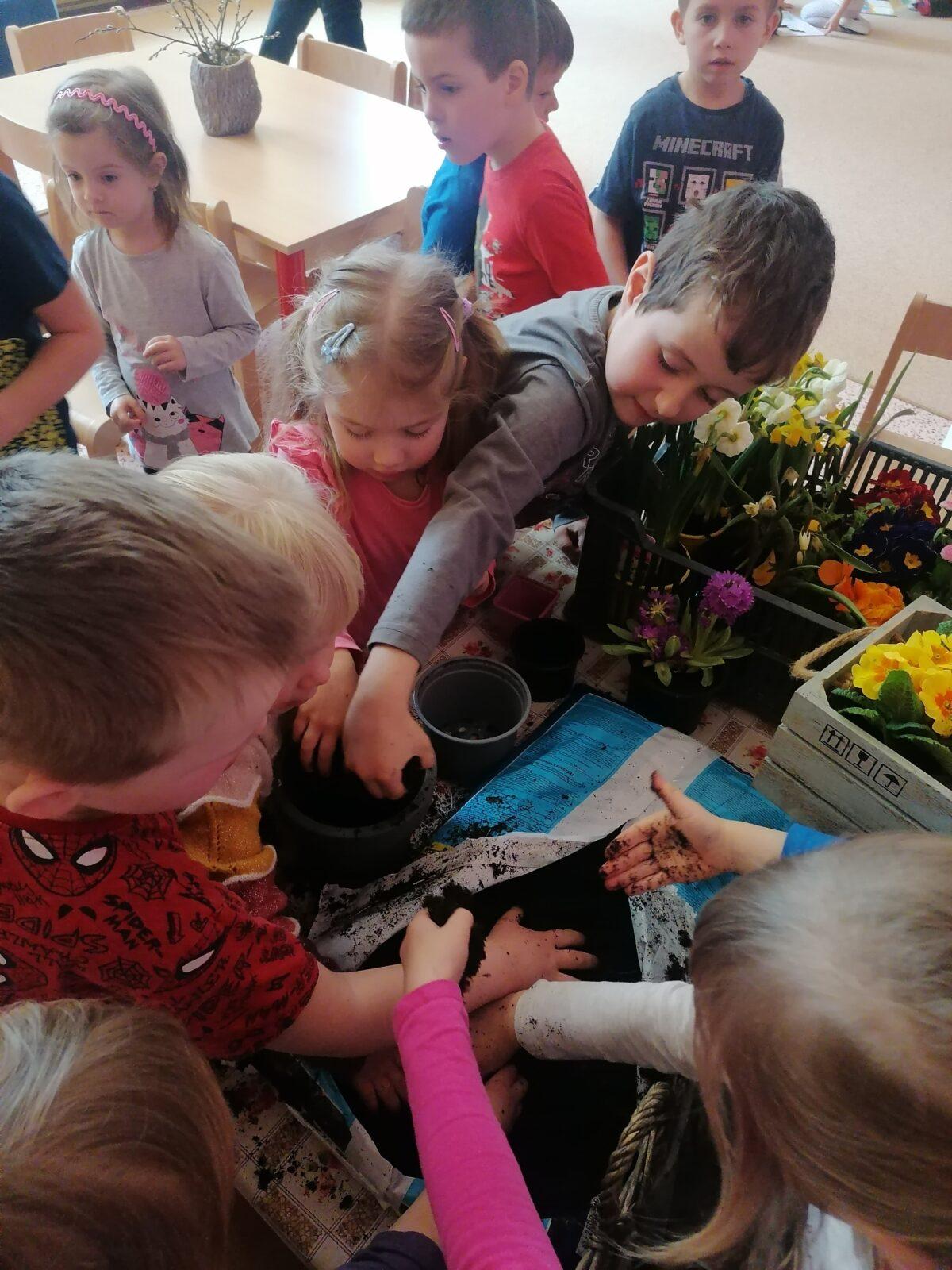 "Sázíme kytičky a děláme pokusy" - 22