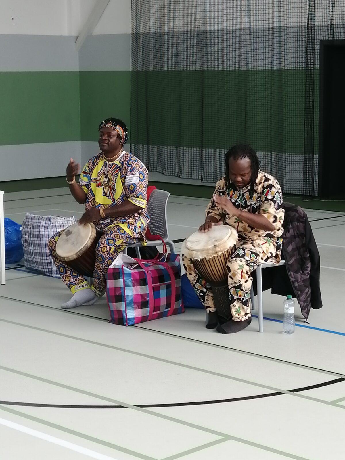 Návštěva hudební skupiny Emongo z Konga - 3