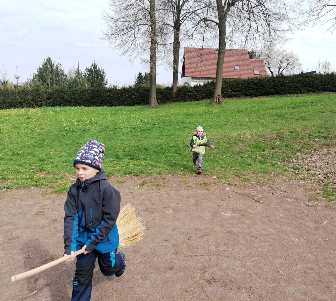 "Čarodějnický rej" :-) - 32