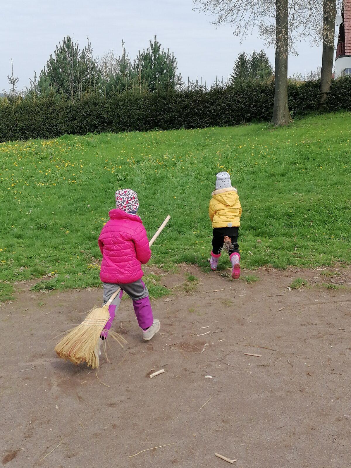 "Čarodějnický rej" :-) - 48