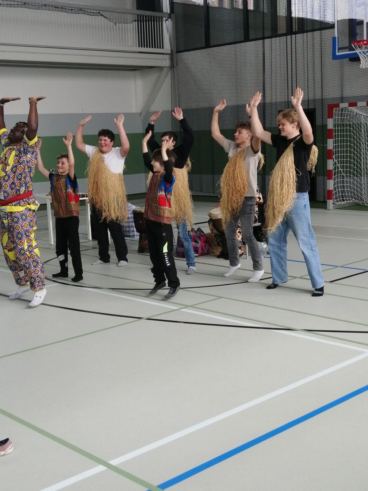 Návštěva hudební skupiny Emongo z Konga - 9