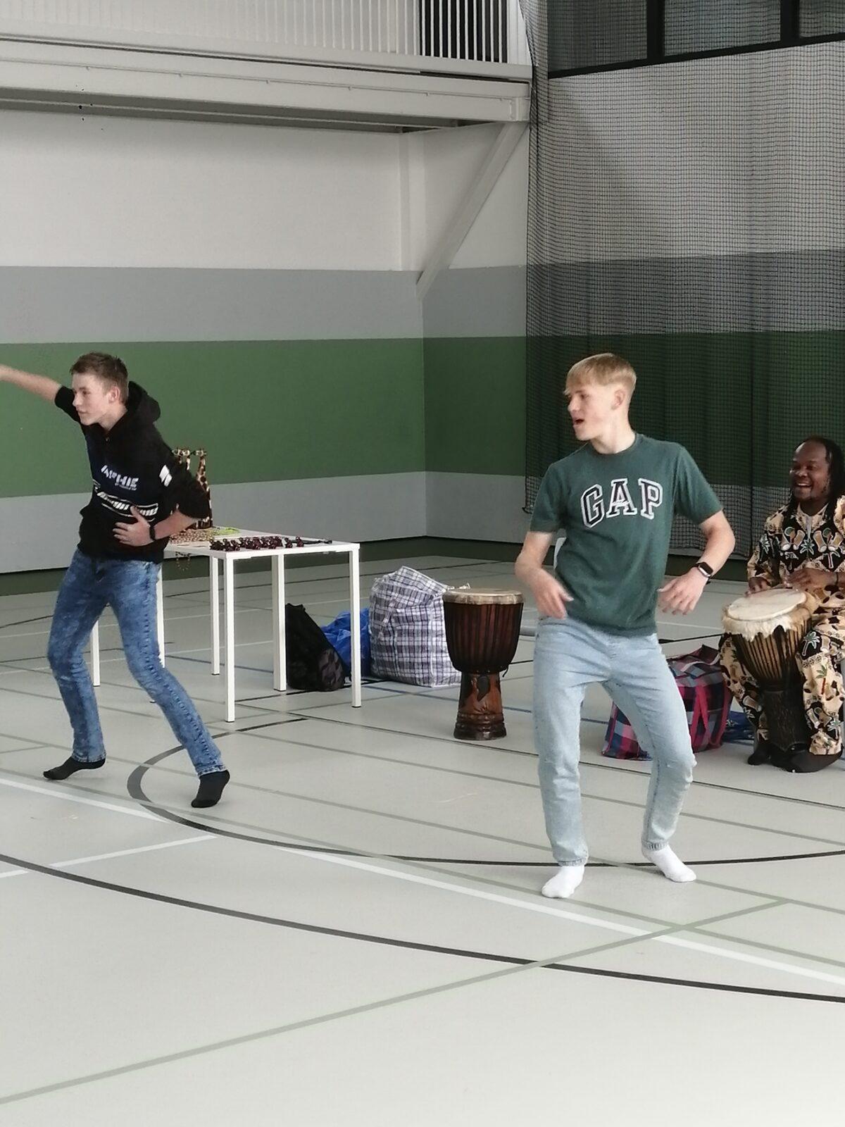 Návštěva hudební skupiny Emongo z Konga - 17