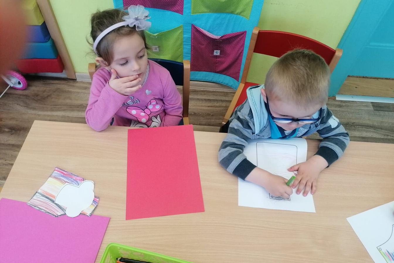 Broučci: "hrajeme si na kuchaře" :-)