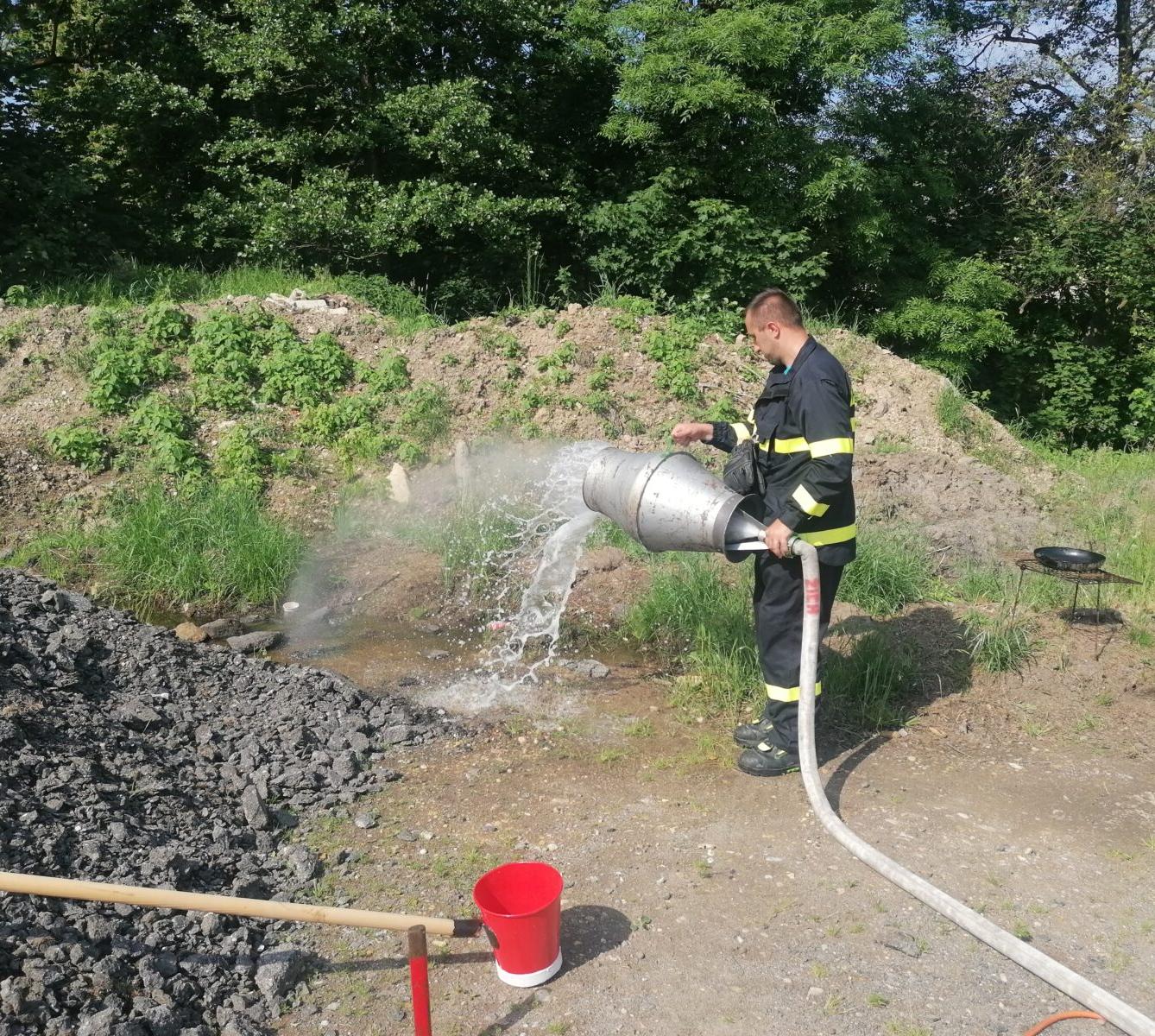 Hasiči v MŠ :-) - 24