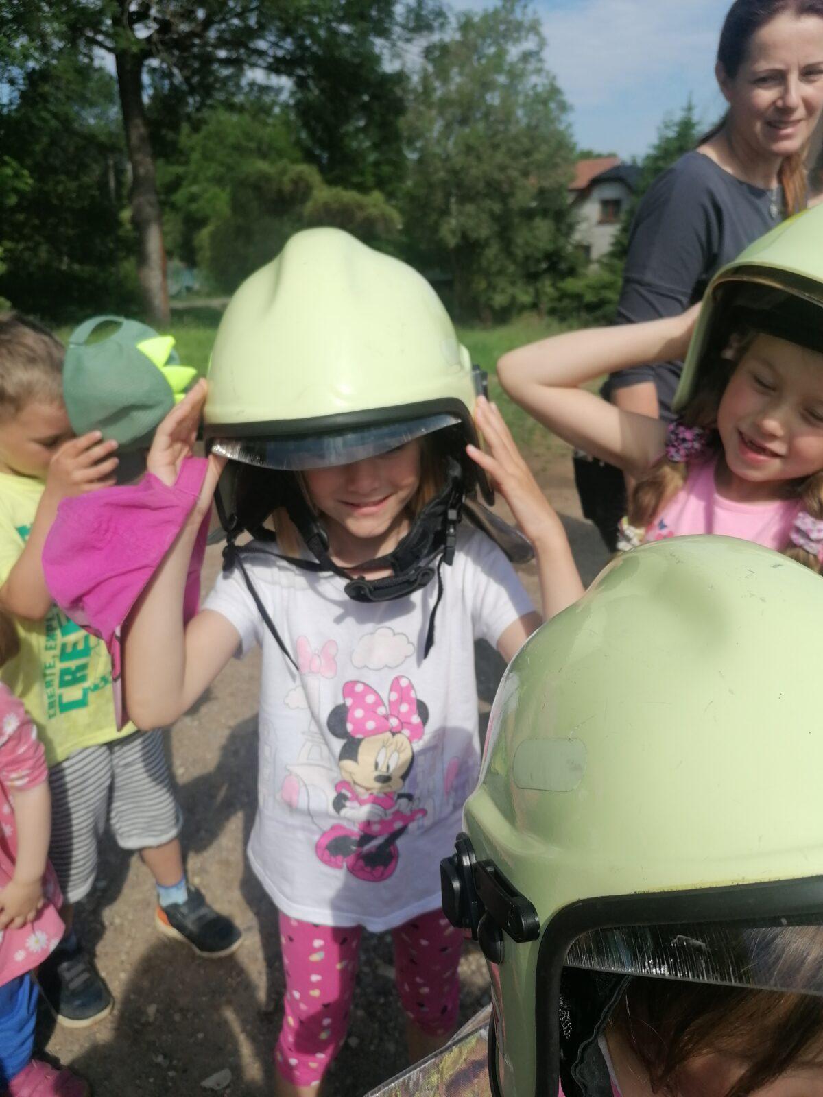 Hasiči v MŠ :-) - 37