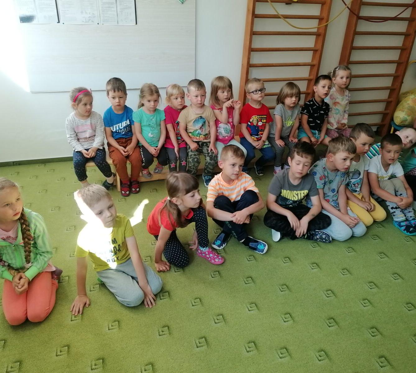 Divadélko v MŠ :-) - 1