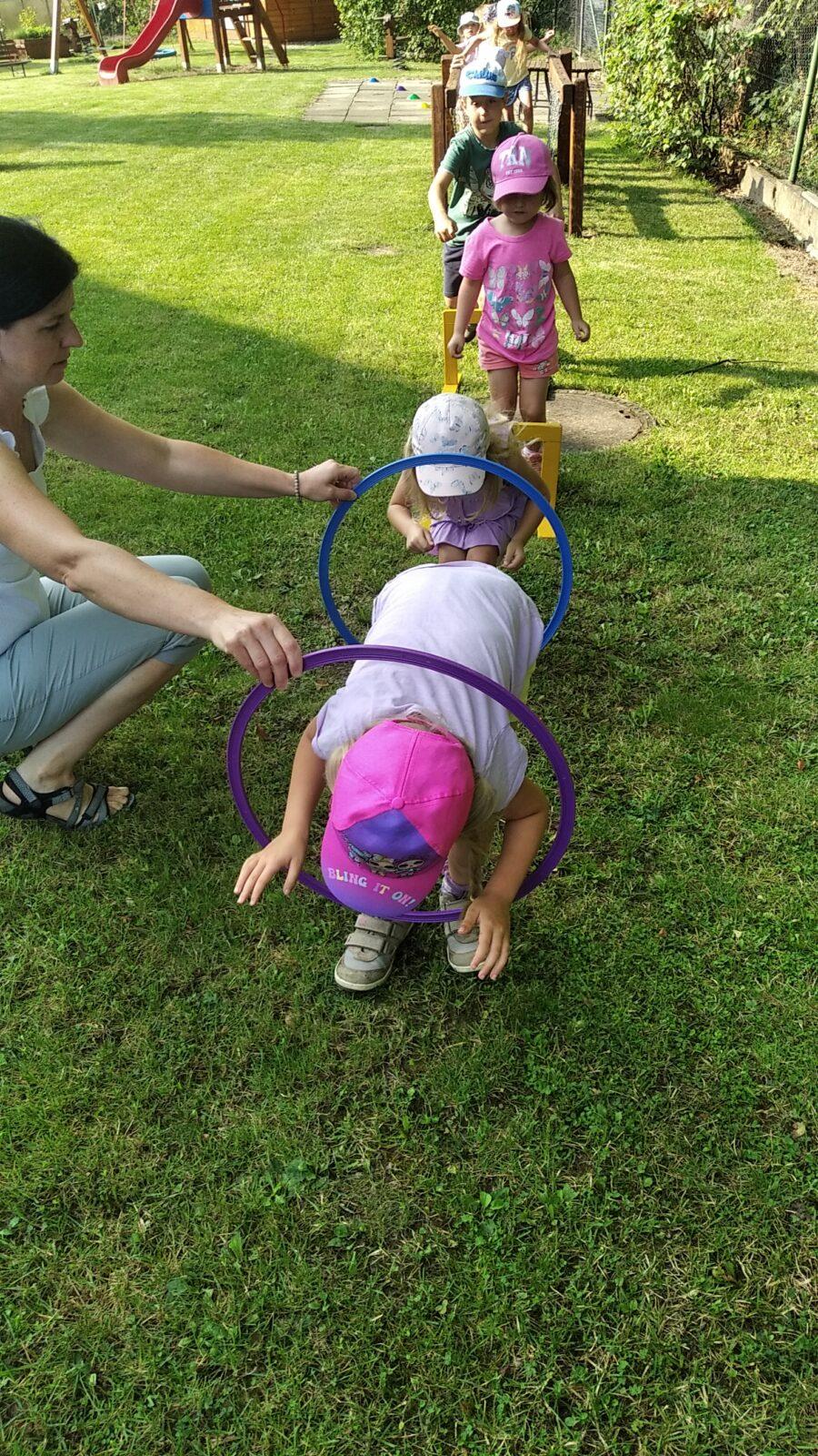 TÝDENNÍ PROJEKT 2 : ,,OD KYTIČKY K MEDU“ - 35