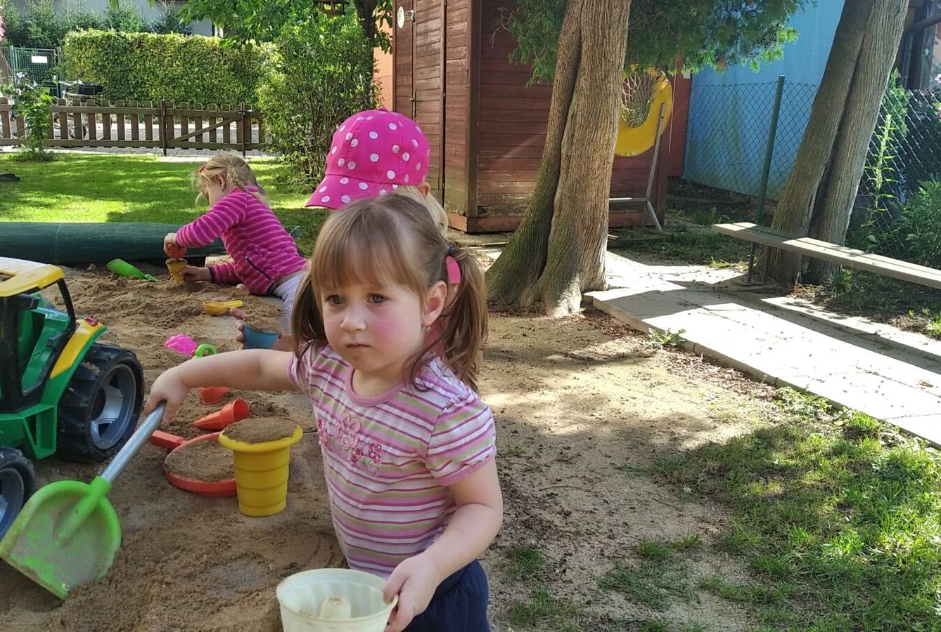 broučci-první dny ve školce - 5