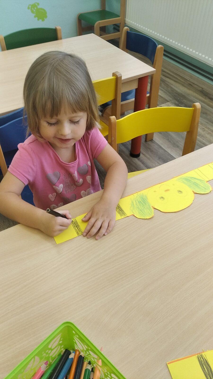 broučci-první dny ve školce - 32