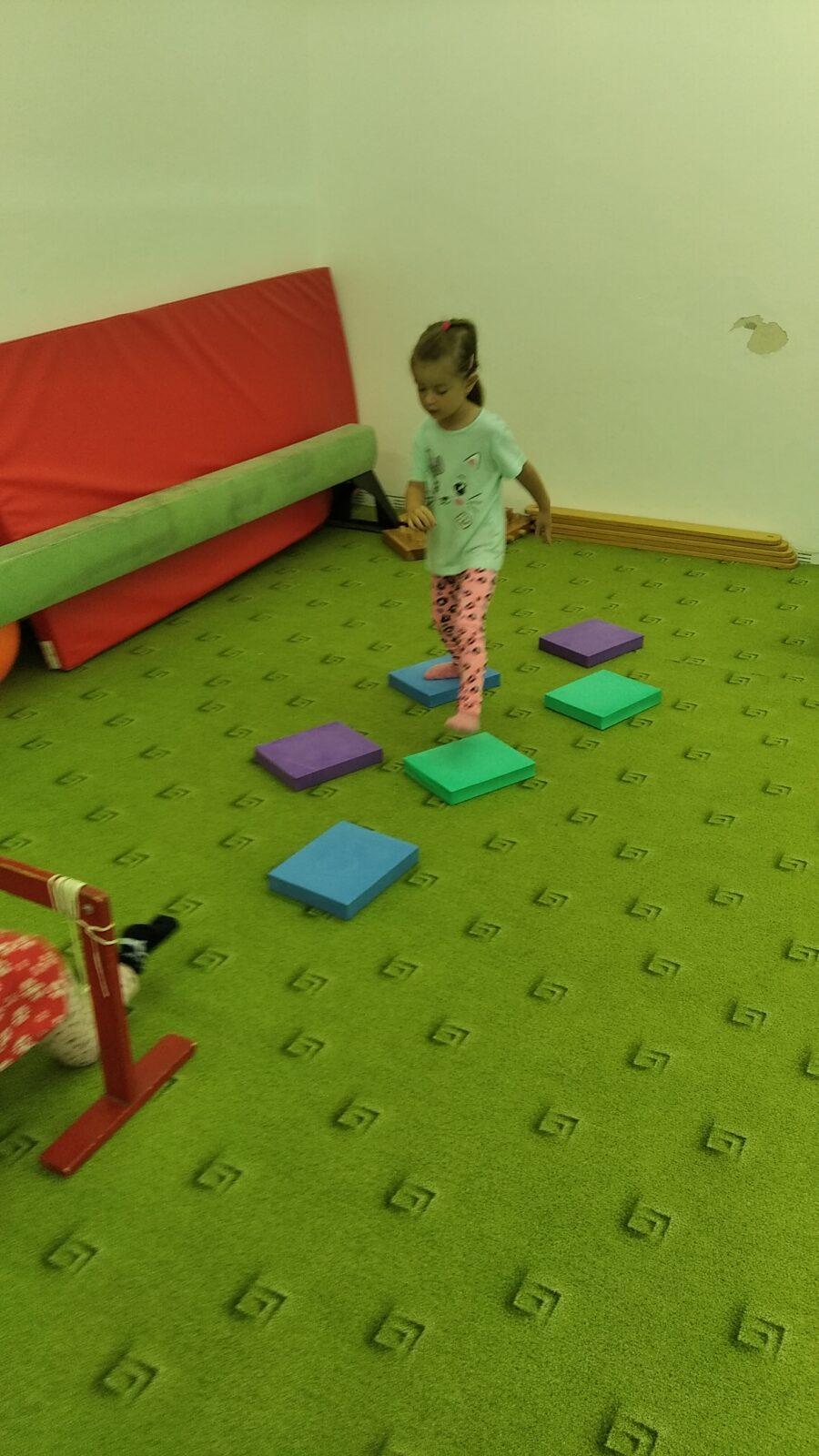 broučci-první dny ve školce - 47