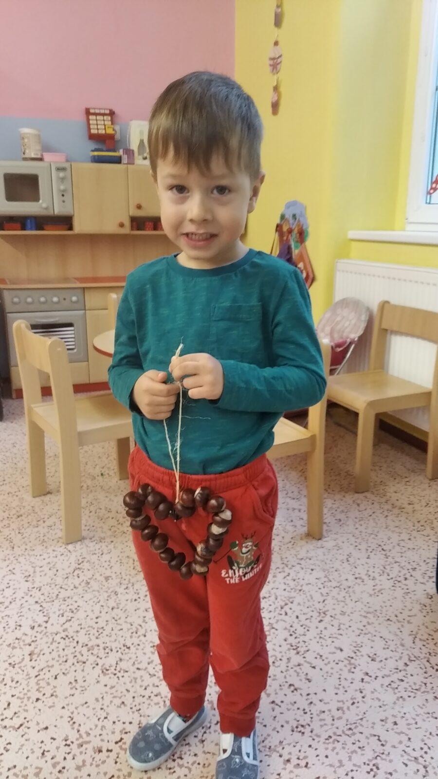 broučci: „tvoříme z přírodnin“ - 30