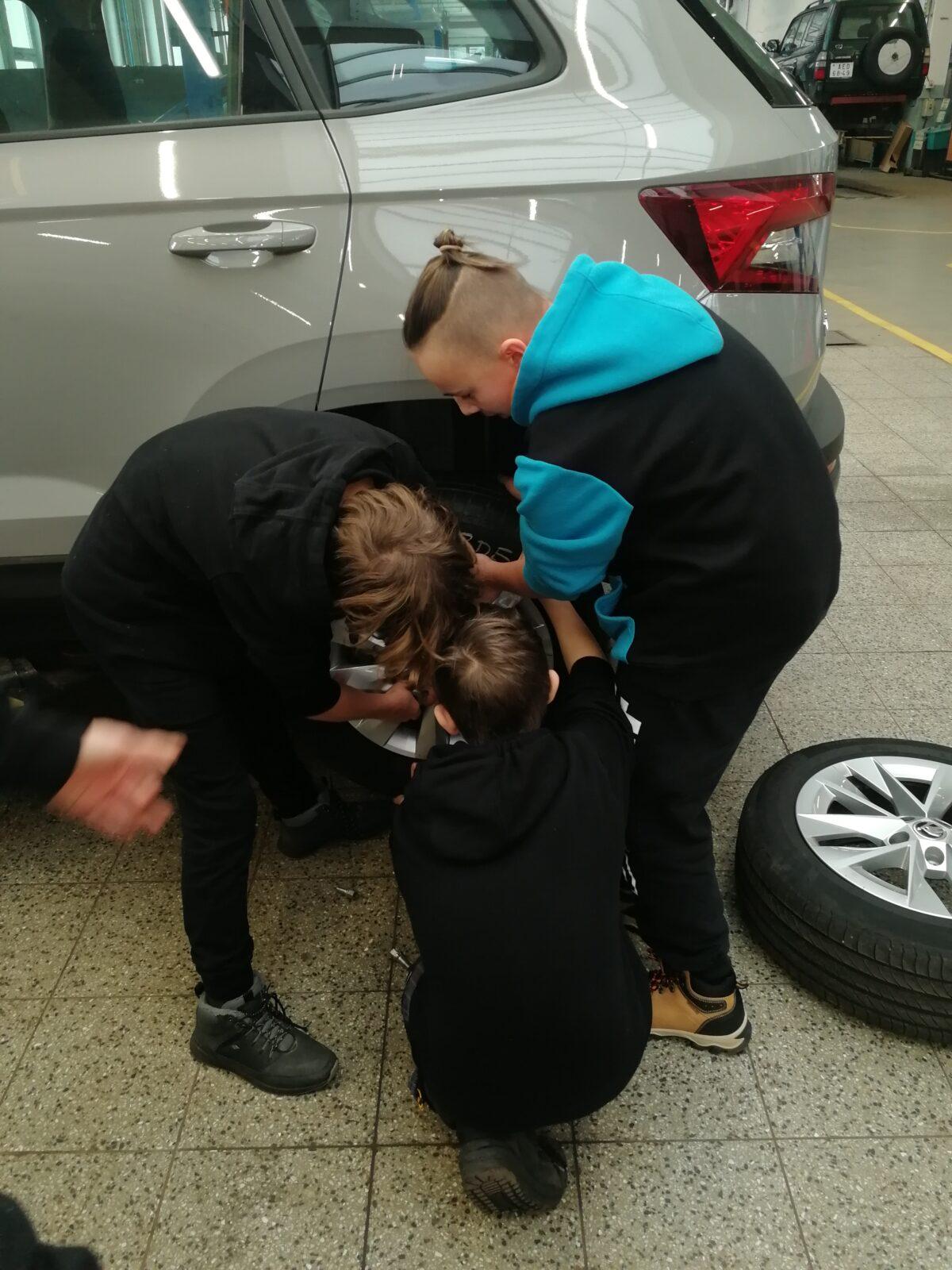 TECHNOhrátky ve Vysokém Mýtě - 8.třídy - 6