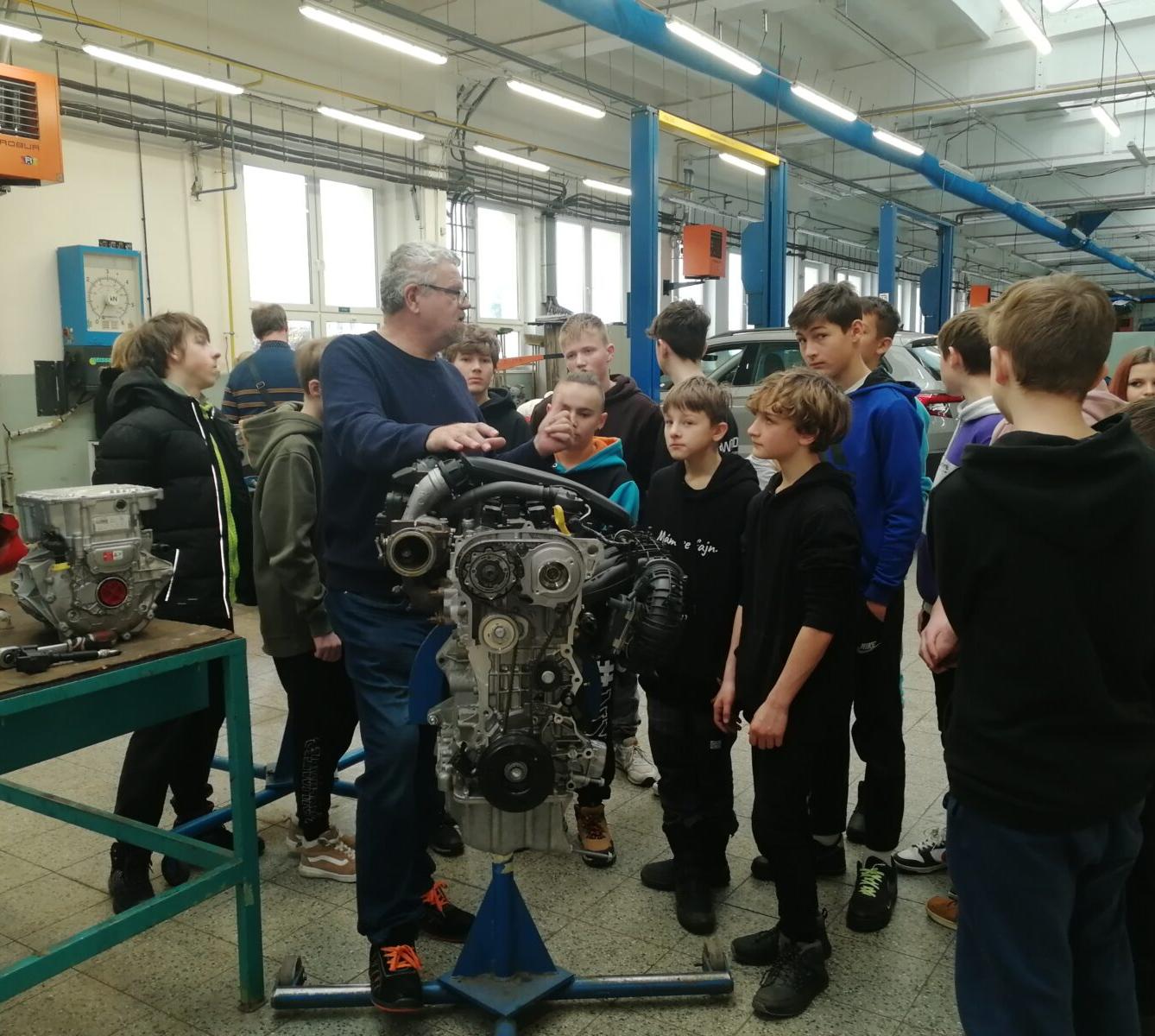 TECHNOhrátky ve Vysokém Mýtě - 8.třídy - 7