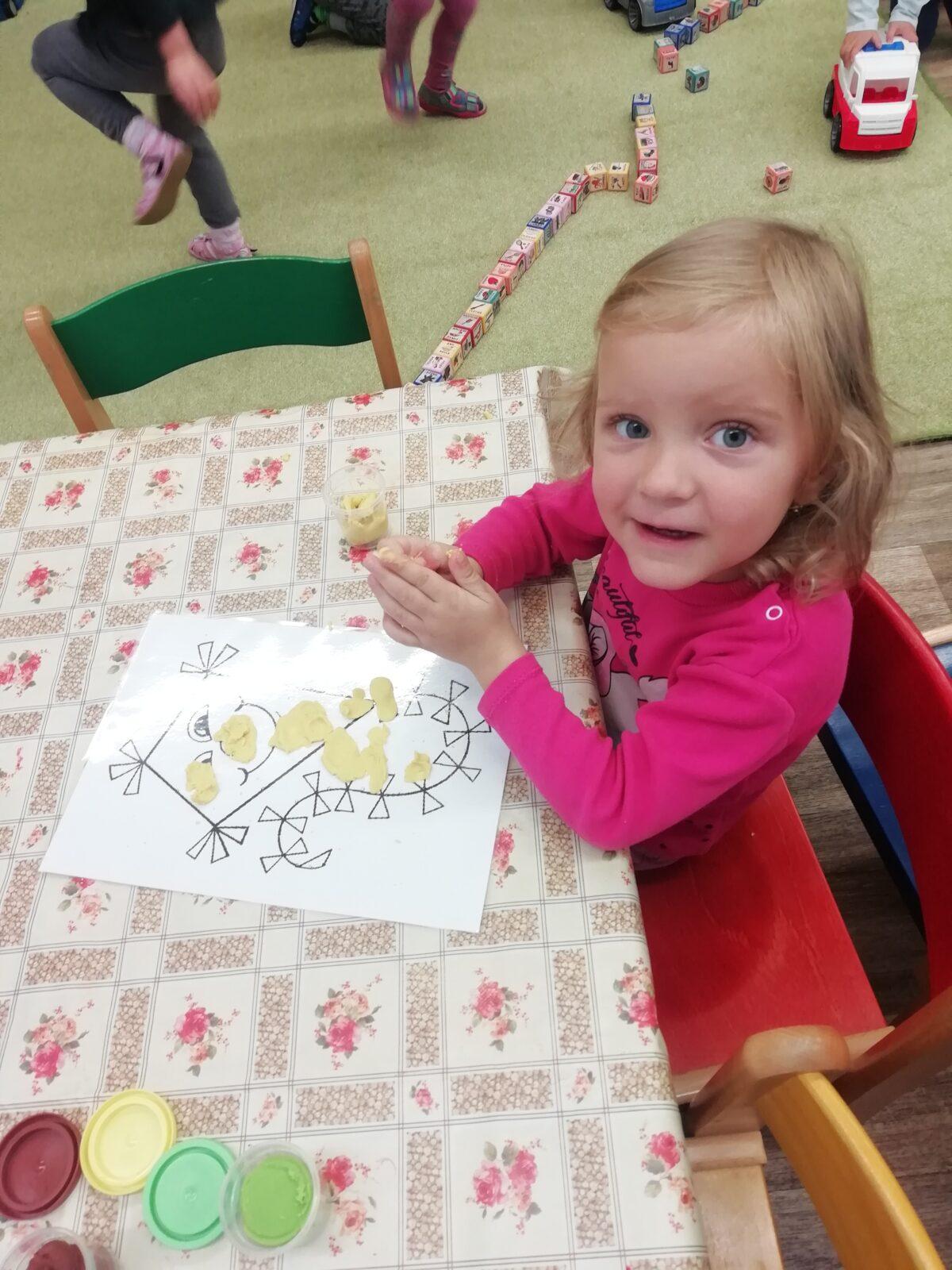 Broučci - zábava s drakem - 28