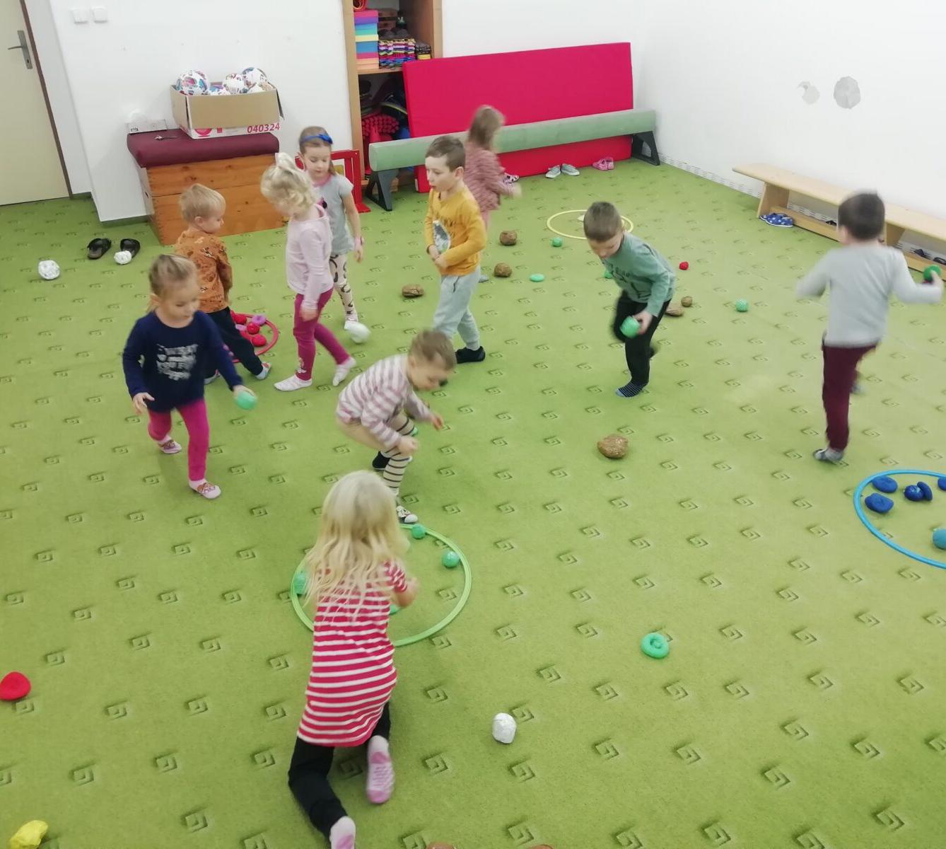 Broučci - Aktivity v prosinci - 2