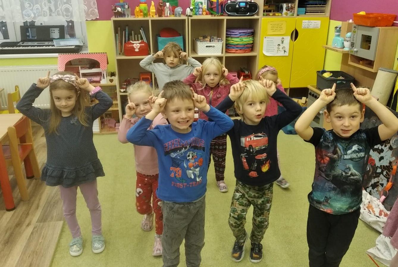 BROUČCI: ČERTOVINY - 13