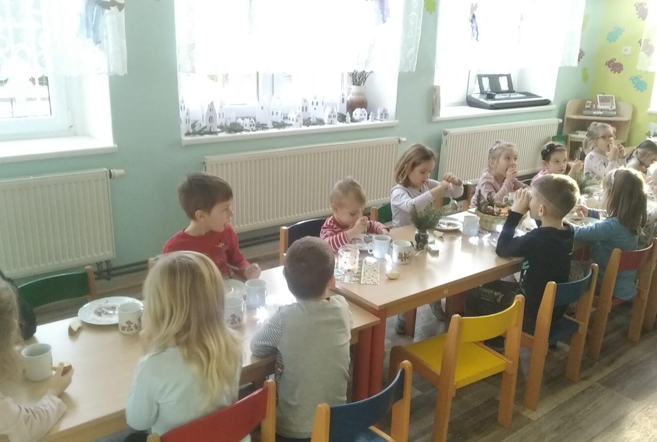 broučci a sovičky: těšíme se na vánoce, nadílka - 47