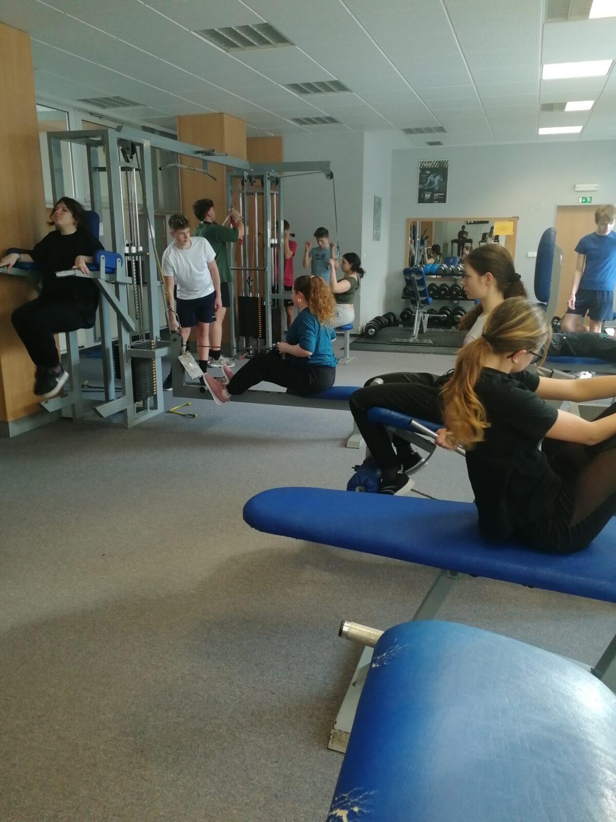 Návštěva posilovny - žáci 9.tříd - 9