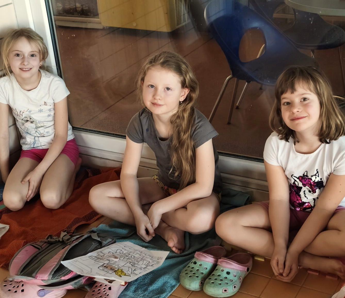 18. 3. Plavecký výcvik - 2. třída, 3. A, 3. B - 8