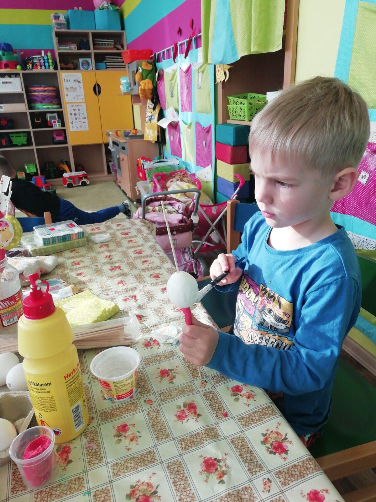 Broučci - Malované vajíčko - 14