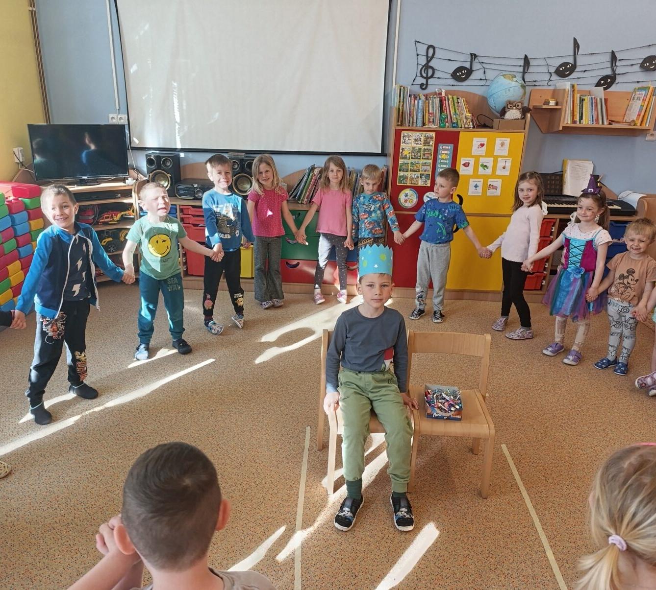 slavíme: Toník měl narozeniny - 1