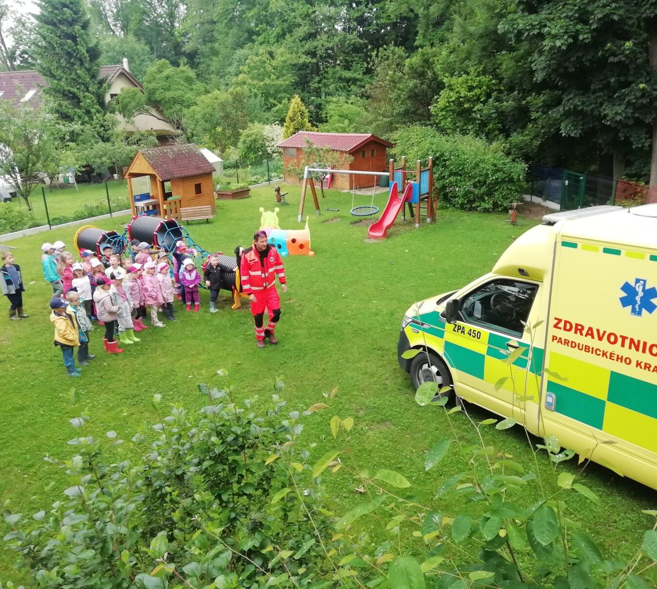 PŘEKVAPENÍ PRO DĚTI - ZÁCHRANKA - 2