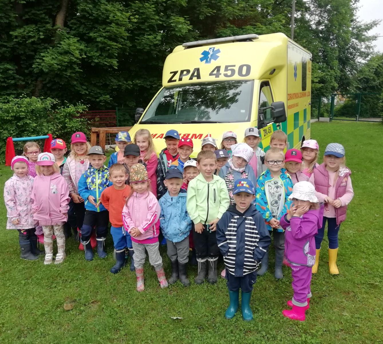 PŘEKVAPENÍ PRO DĚTI - ZÁCHRANKA - 21