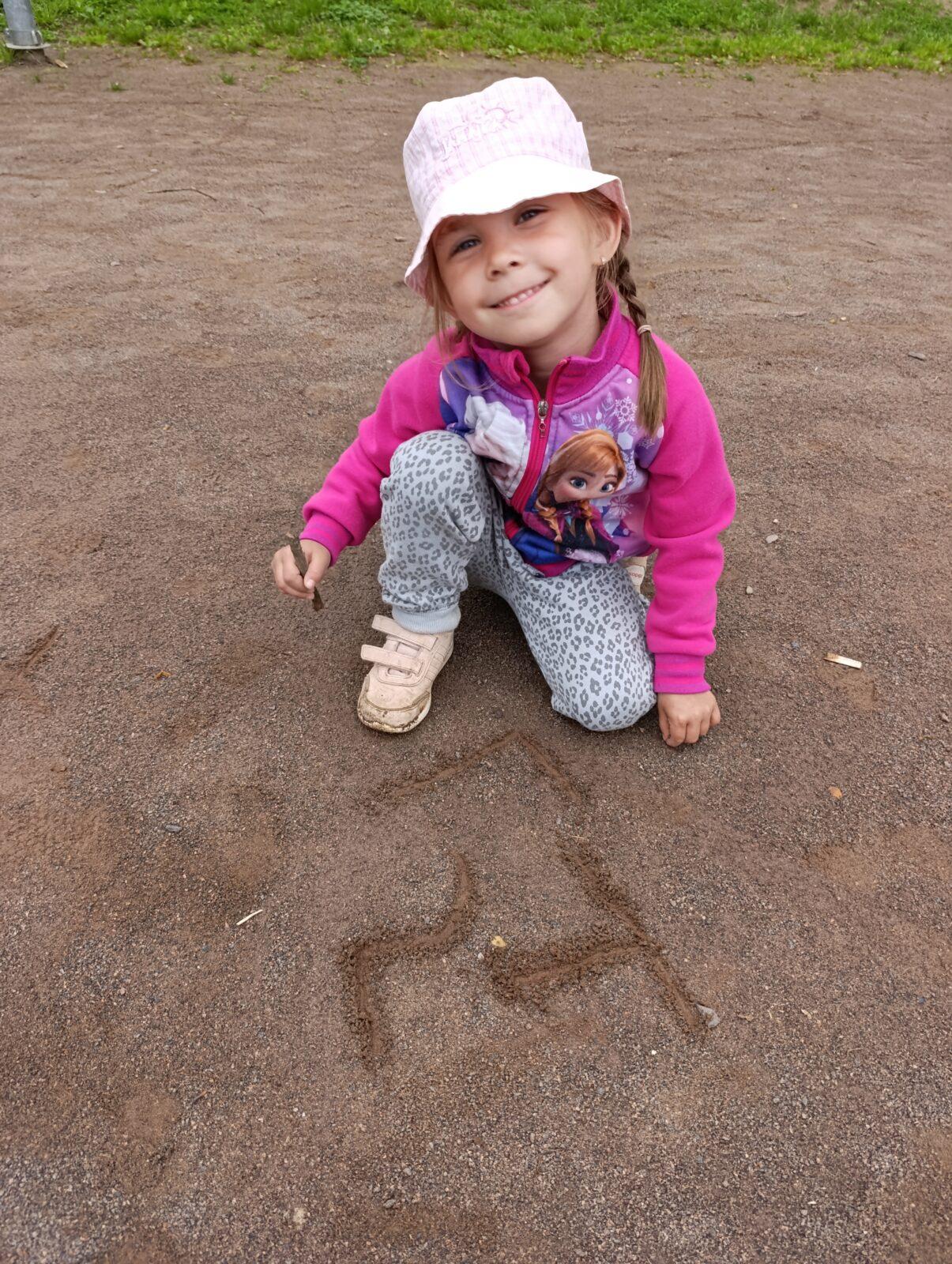 broučci: sportujeme... - 21