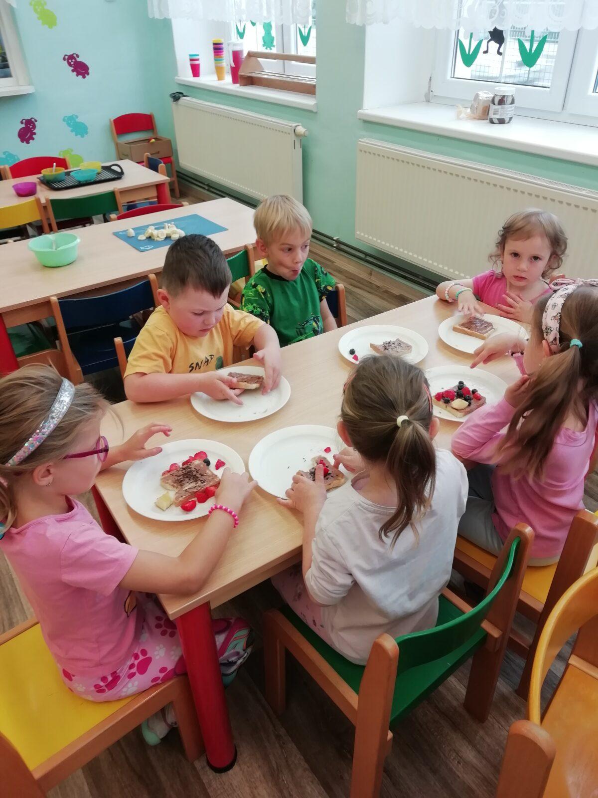 BROUČCI - ČÍM BUDU AŽ VYROSTU - 40